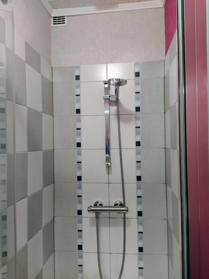 קונייאק Maison Plain Pied Avec Jardin, Terrasse Et Veranda מראה חיצוני תמונה