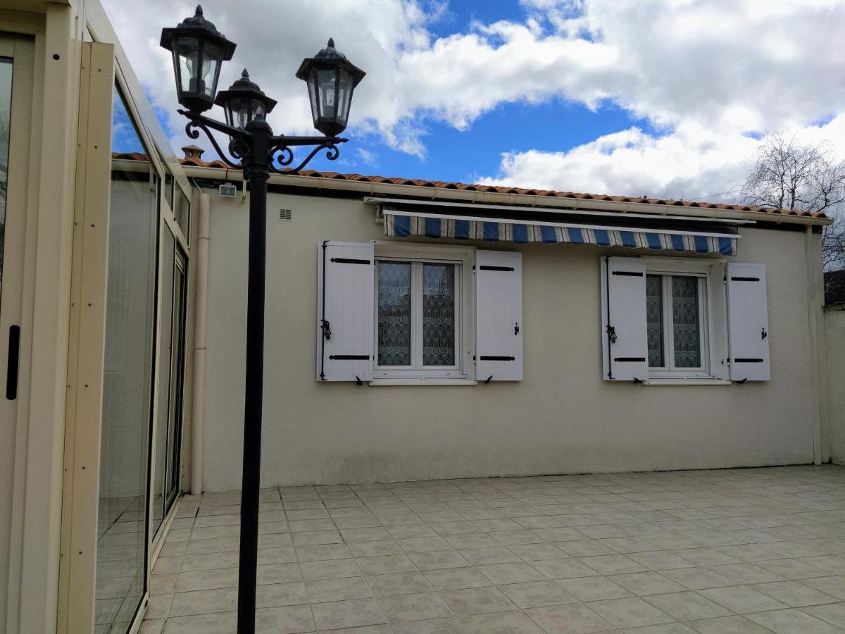 קונייאק Maison Plain Pied Avec Jardin, Terrasse Et Veranda מראה חיצוני תמונה